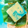 Savon d’artisan pour le corps - Hibiscus & bleuet - Savonnerie bon bain